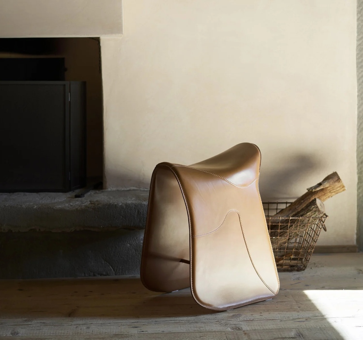 Pepe Stool je stolica inspirisana sedlom za jahanje